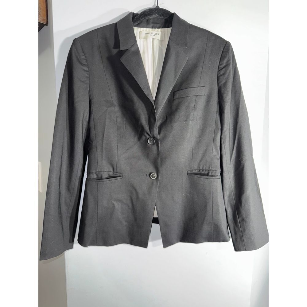 MM. LeFleur black wool blend 2 button blazer size 4‎